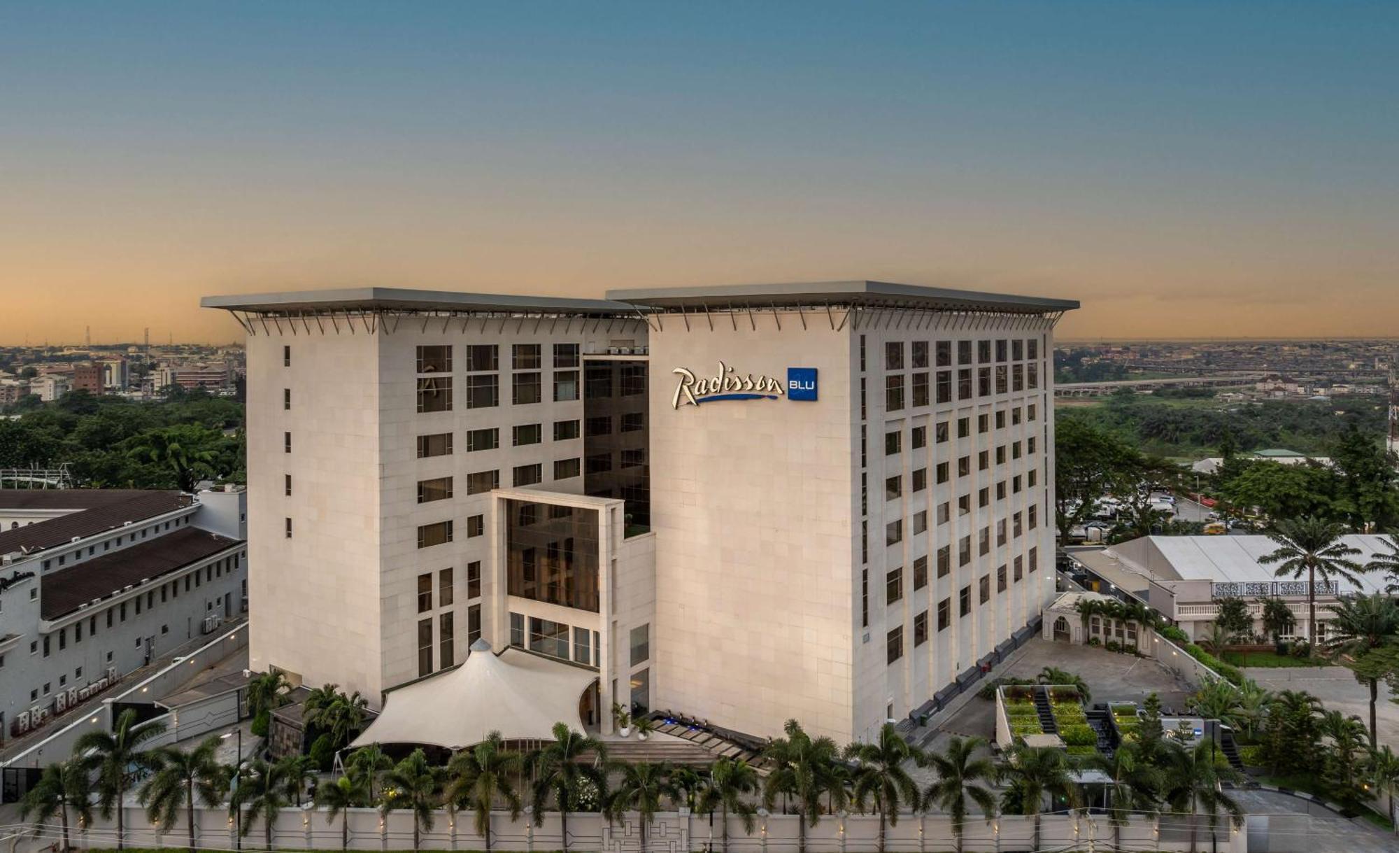 Radisson Blu Lagos Ikeja Hotel Exterior photo